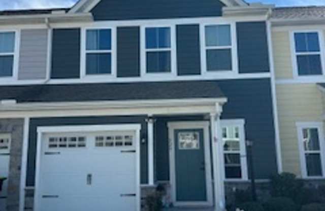Chesapeake-Townhouse-Cardinal Meadows-3BR-2.5BA-1 Car Garage photos photos