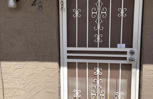 925 W PEORIA Avenue photos photos