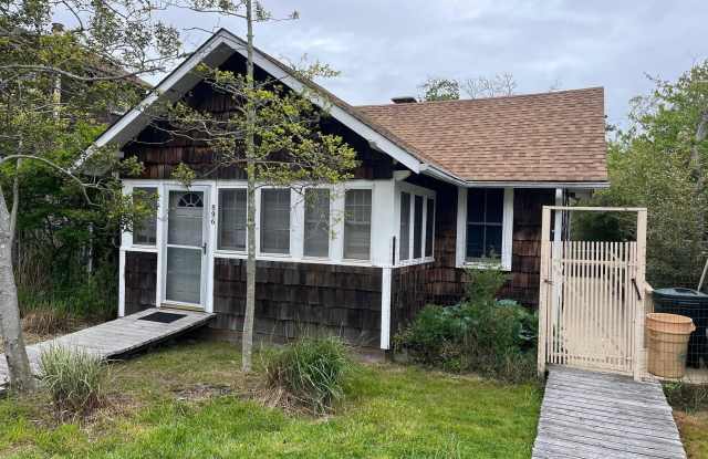 896 Evergreen photos photos