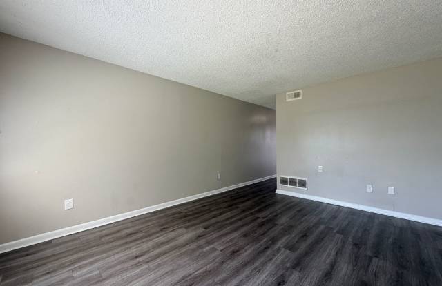 Affordable Housing Close to U of M & Highland photos photos