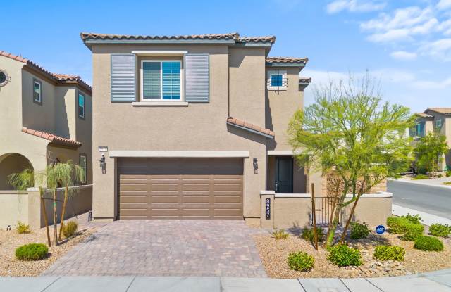 Stunning 3 Bedroom Home with SOLAR in Skye Canyon photos photos
