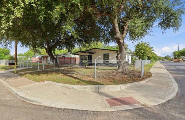 103 Westridge Dr Gallery 2
