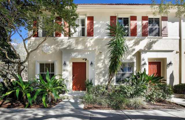 10010 SW 21st St photos photos