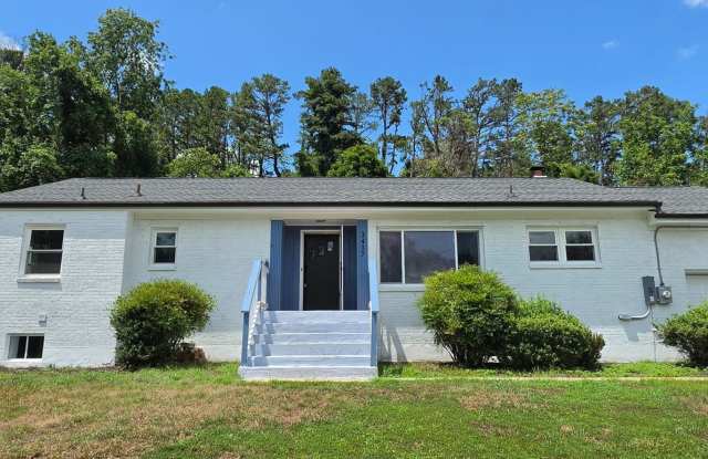Specious Blue Beauty House in Roanoke photos photos Specious Blue Beauty House in Roanoke photos photos