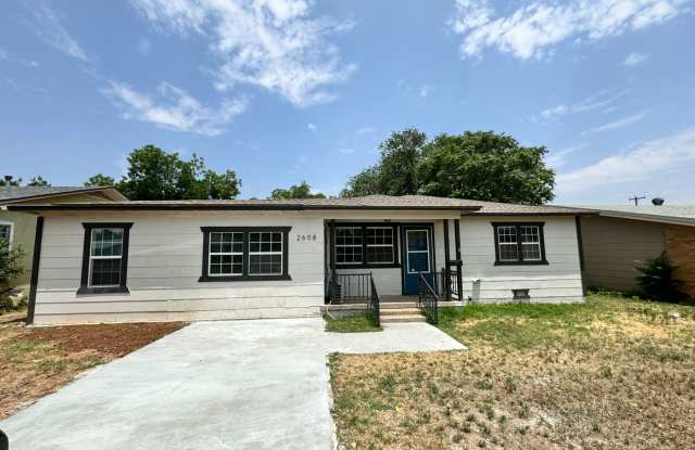 4 Bedroom 2 Bath Home with Updates! Great Location! photos photos