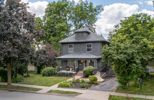 2408 Ashland Ave photos photos