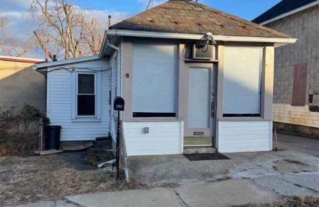 206 S 16th Street photos photos