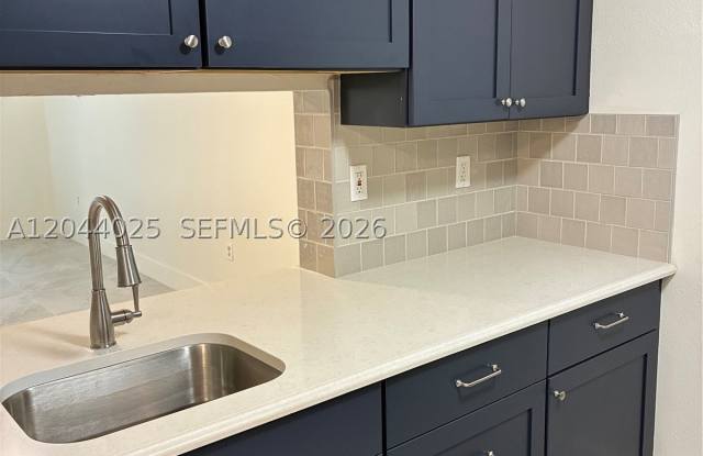 153 NE 141st St photos photos