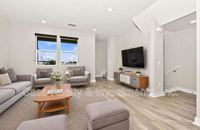 7555 Landon Lane photos photos