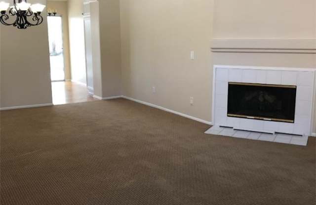 20450 Herbshey Circle Gallery 4