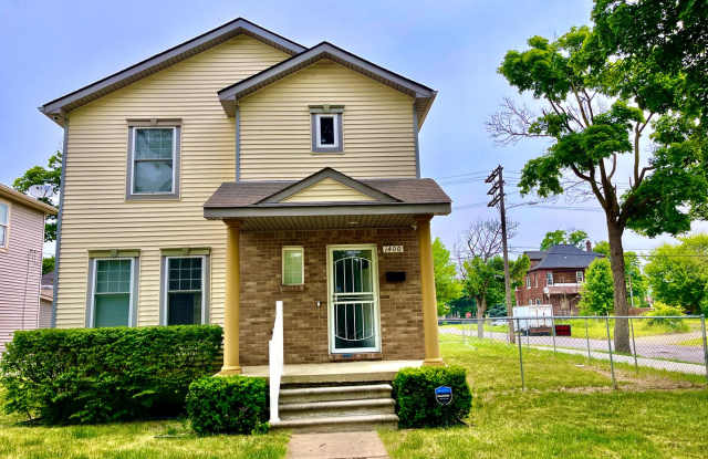 Beautiful, Spacious 3 bed/2 bath House near West Village! photos photos Beautiful, Spacious 3 bed/2 bath House near West Village! photos photos