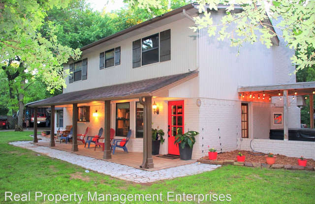 1205 Shannon Ln Gallery 2