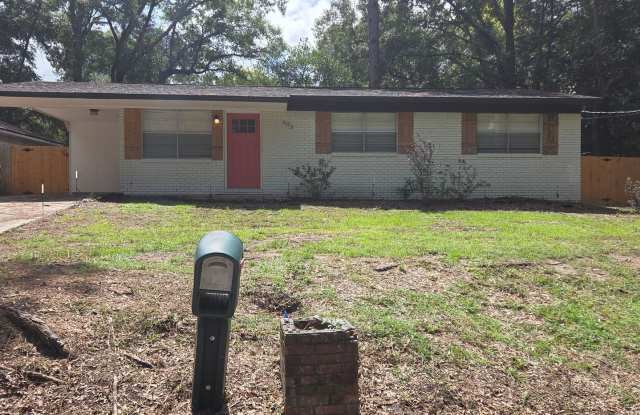 Updated 3BR/2BA Home with Fenced Backyard photos photos Updated 3BR/2BA Home with Fenced Backyard photos photos