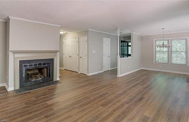 4639 Lawndale Drive Gallery 4