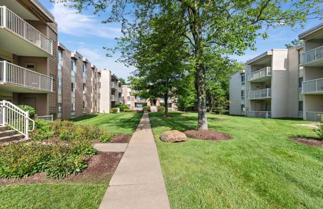 Lerner Surrey Square Apartments Gallery 3