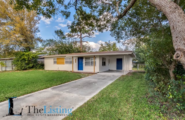 6109 Wilbeth Avenue - 6109 Wilbeth Avenue, Oak Ridge, FL 32809