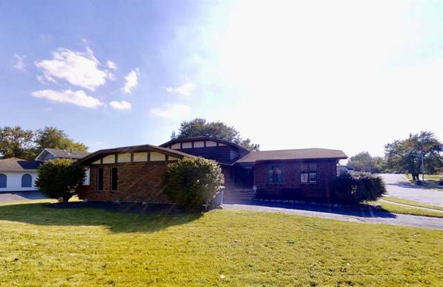 2512 James Drive Gallery 2