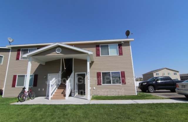 2541 Pumice Dr photos photos