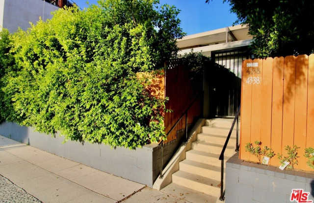4336 Laurel Canyon Blvd Gallery 2