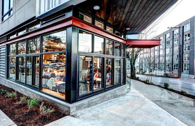 Mad Flats - Live Bold. Work Free. Play Capitol Hill. Gallery 2
