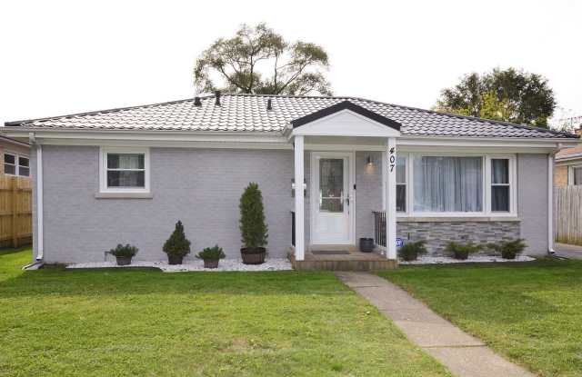 407 Mors Avenue - 407 Mors Avenue, Wheeling, IL 60090