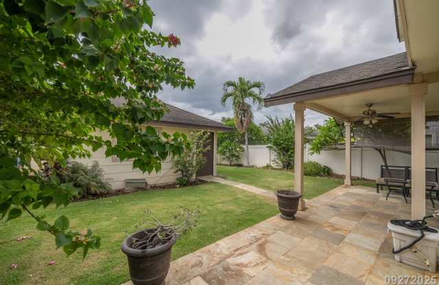 SF 3BR/2.5BA/2car garage in Ocean Pointe w/central AC! Gallery 4