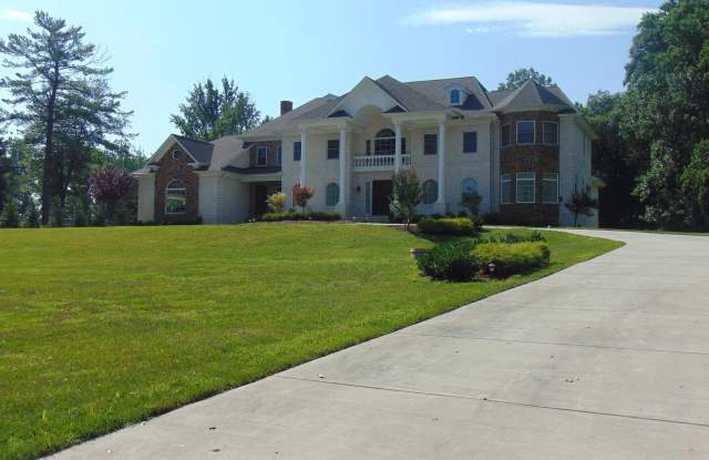 1027 TOWLSTON Road photos photos