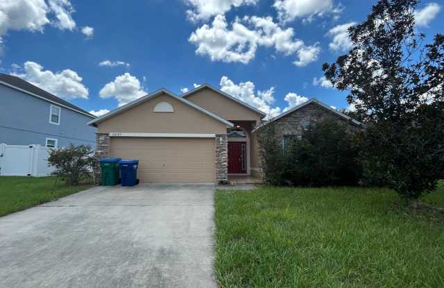 Discover Your Sanctuary at Newberry Place! 4 Bedrooms | 2 Bathrooms | Spacious Yard | Screened Patio photos photos