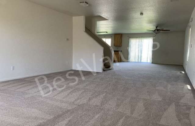 20533 Randolph Pl Gallery 2