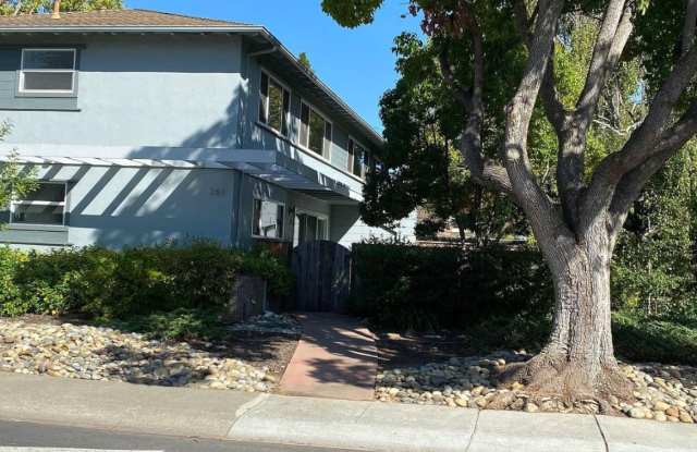 261 Linfield Dr APT 3, Menlo Park, CA 94025 Gallery 2