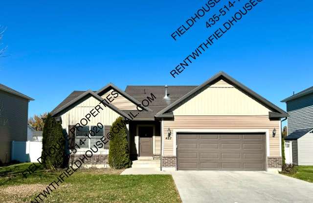 423 West 880 North photos photos