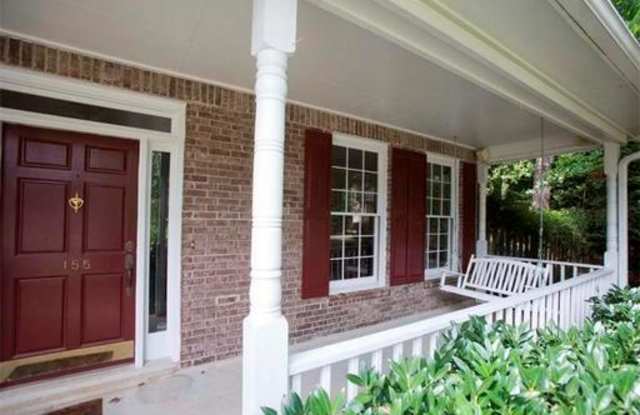 155 Parkerwood Way Gallery 2