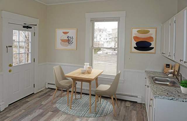 31 Maple St. Gallery 2