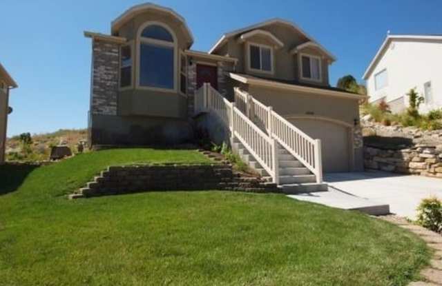 4008 East Clark Circle - 4008 E Clark Cir, Eagle Mountain, UT 84005