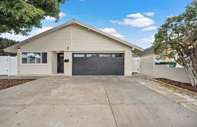 4bd/3ba center of Irvine single family house for rent furnished/unfurnished - 14951 Gainford Circle, Irvine, CA 92604