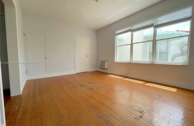 319 W 28th St - 319 W 28th St, Miami Beach, FL 33140 319 W 28th St - 319 W 28th St, Miami Beach, FL 33140