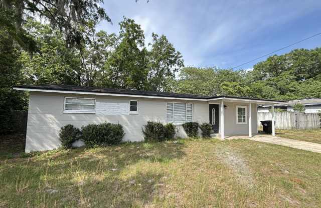 361 ARORA Boulevard photos photos