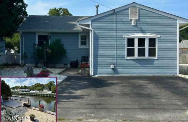 1010 Bowsprit Point photos photos