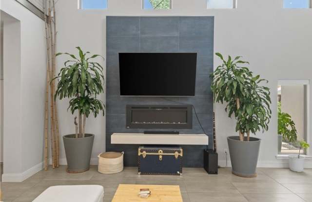 15130 Reales Drive Gallery 4