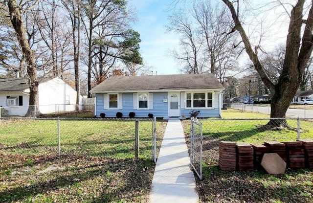 100 Pine Grove Avenue, Hampton - Available NOW photos photos