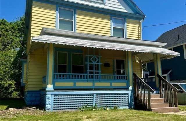 254 Grand Avenue photos photos