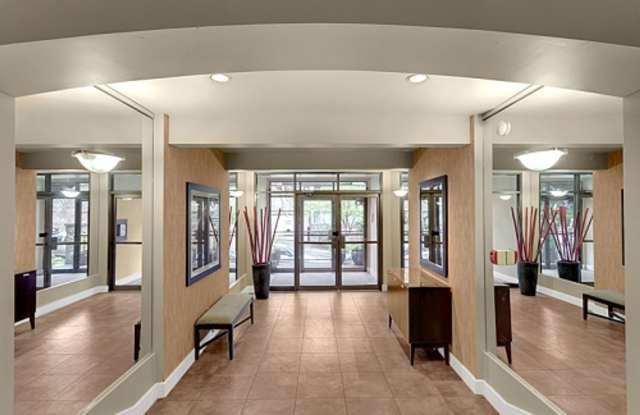 Sweet Studio Apartment Gallery 3