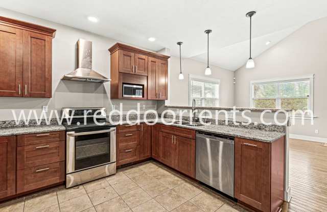 Charming Home Near Downtown Indianapolis - photos photos