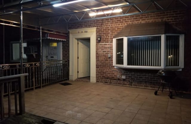153-08 78th ave - 153-08 78th Avenue, Queens, NY 11367