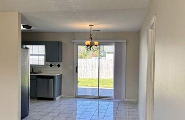 706 Nut Bush Ct Gallery 3