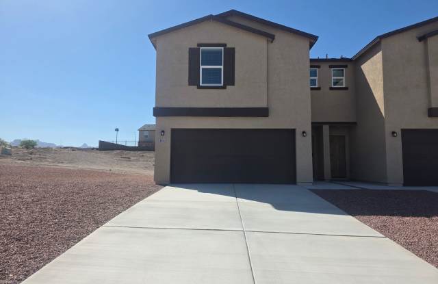 Brand-New 3 Bedroom Townhome in the Sunbeam Community! photos photos