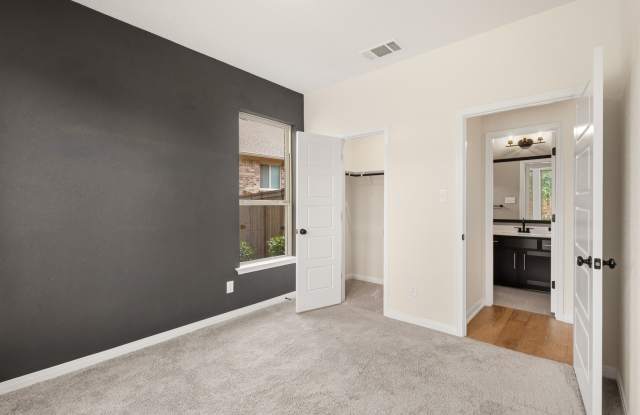 10224 CACTUS HLS Gallery 4