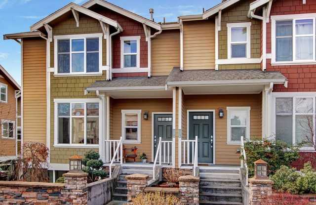 Fetching Newer Townhome in Trendy Wallingford Neighborhood! Gallery 1