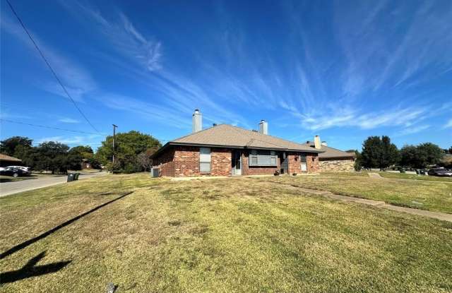5236 Wild Horse Court - 5236 Wild Horse Court, Arlington, TX 76017