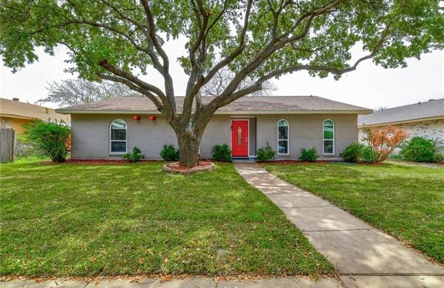 3122 Furneaux Lane - 3122 Furneaux Lane, Carrollton, TX 75007
